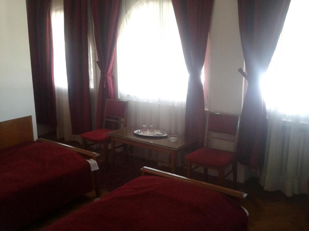 Отель Hotel Triumf Бухарест-37